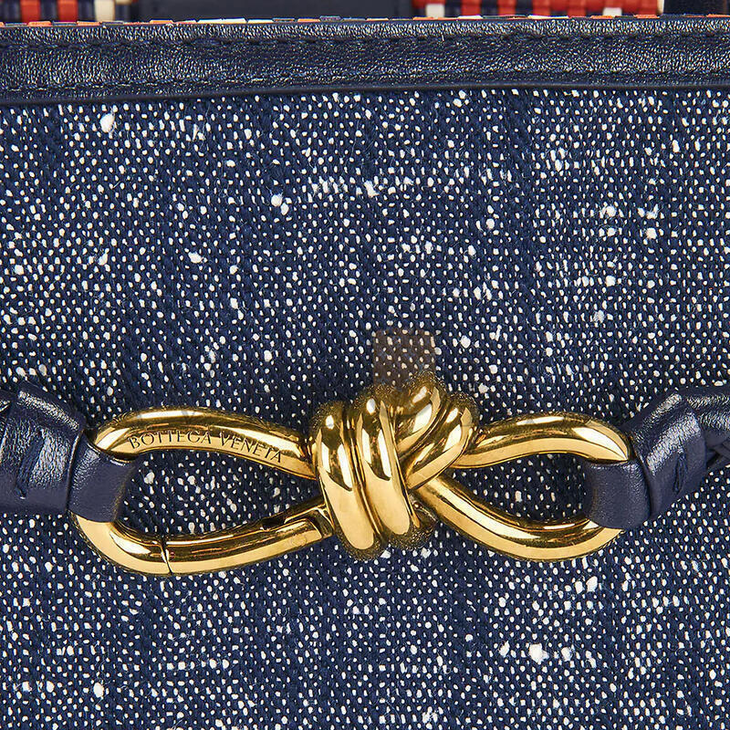 BOTTEGA VENETA MEDIUM ANDIAMO DENIM 836381 (32*24*12cm)